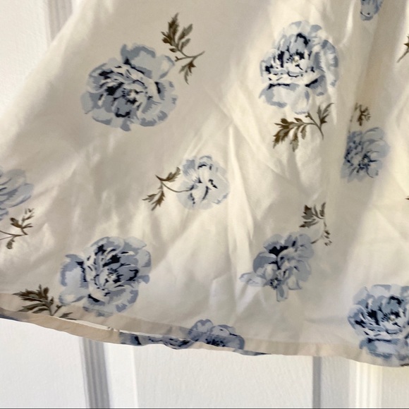 2/$30🍑 NWOT ABERCROMBIE & FITCH Floral Tank - Picture 4 of 7